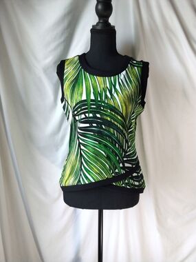 Worthington Sleeveless Palm-Leaf Print Tank in Green and Black